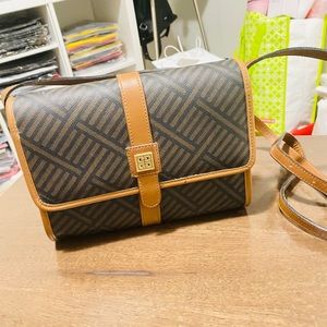 Pre-love Givenchy Sling